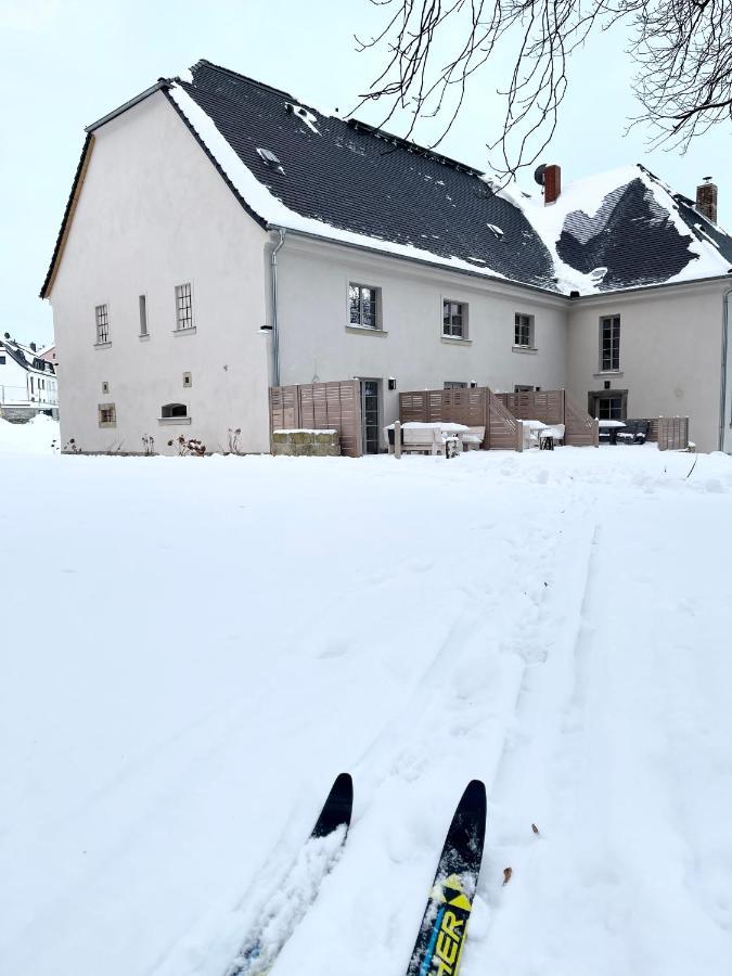 Farmhouse Eckartsberg Im Zittauer Gebirge - Gemuetliche Und Moderne Ferienwohnungen Mit Terrasse Ngoại thất bức ảnh