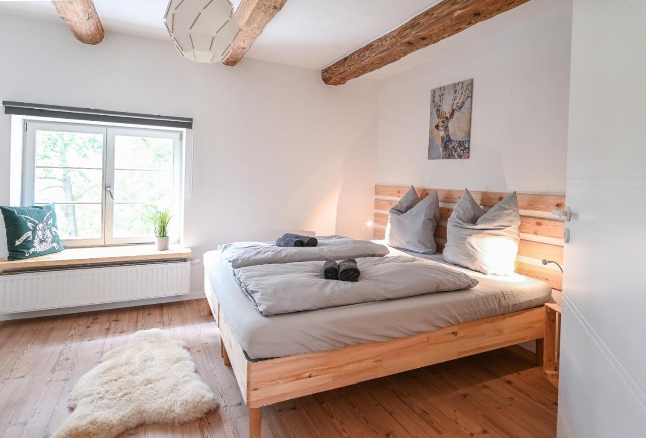 Farmhouse Eckartsberg Im Zittauer Gebirge - Gemuetliche Und Moderne Ferienwohnungen Mit Terrasse Ngoại thất bức ảnh